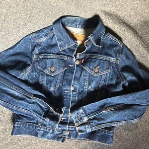 SOLD 90s Levi Jean Jacket Cropped Dark Wash Denim